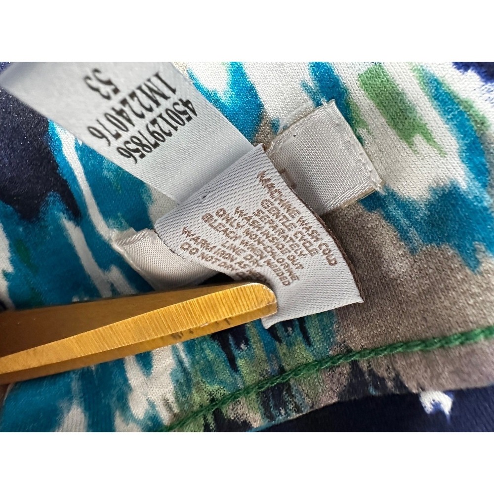 Chico's Womens Ikat Print Blouse Size L Blue Green Ruched 3/4 Sleeve Scoop Neck - Picture 6 of 7
